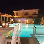 Hotel Exclusive &