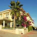 Hotel Exclusive & 3*
