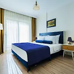 Exclusive & Hotel 3*