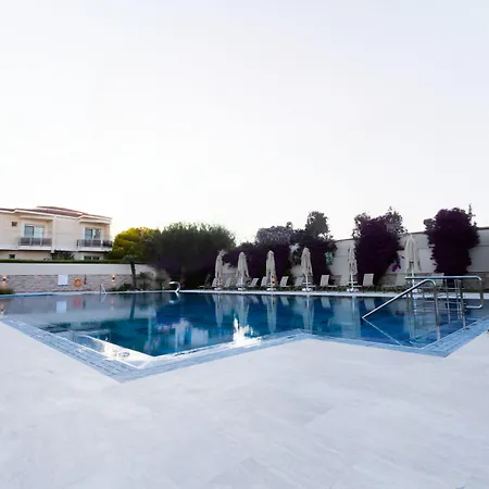 Exclusive & Cesme