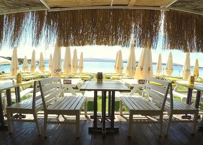 Exclusive & Çeşme