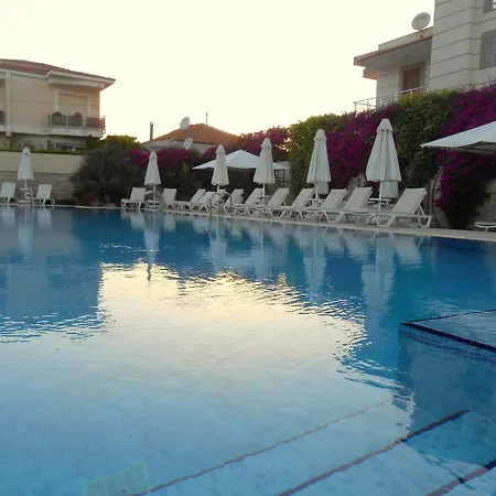 Exclusive & Cesme