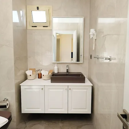 Hotel Exclusive &