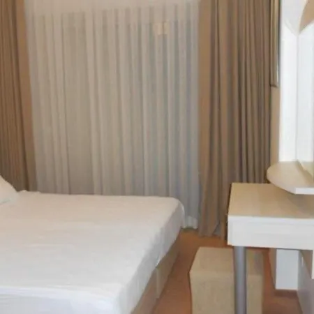 Exclusive & Hotel 3*