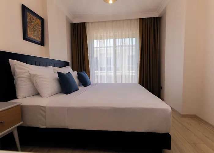 Exclusive & Hotel
